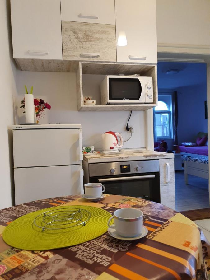 Matea Apartman Belgrade Luaran gambar