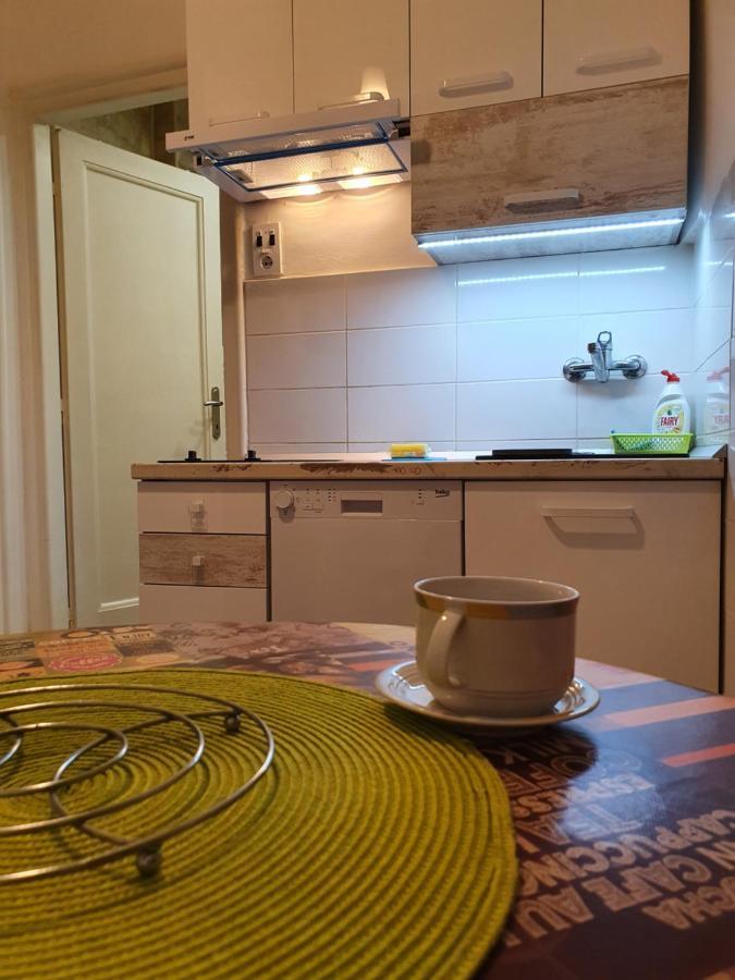 Matea Apartman Belgrade Luaran gambar